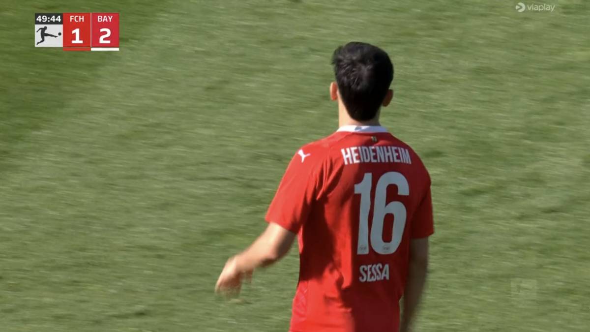 Bayern je u 50. minuti imao 0-2, u 52. je na semaforu pisalo 2-2! (VIDEO)