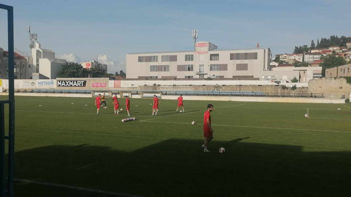 Ekipa potražila svoj mir za pripremu utakmice: Velež otišao van Bosne i Hercegovine (FOTO)