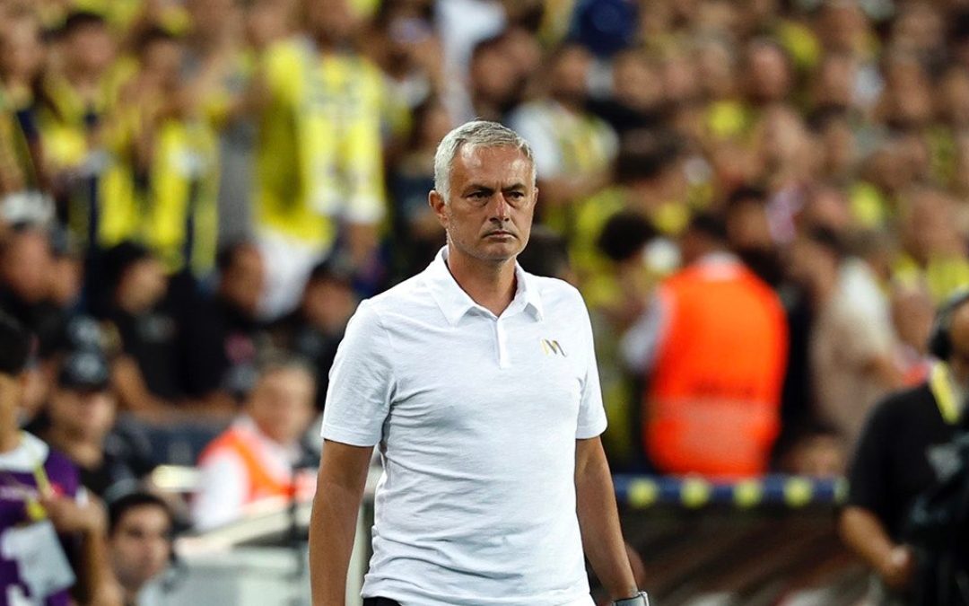 Mourinho nakon poraza: Livaković nije dodirnuo loptu