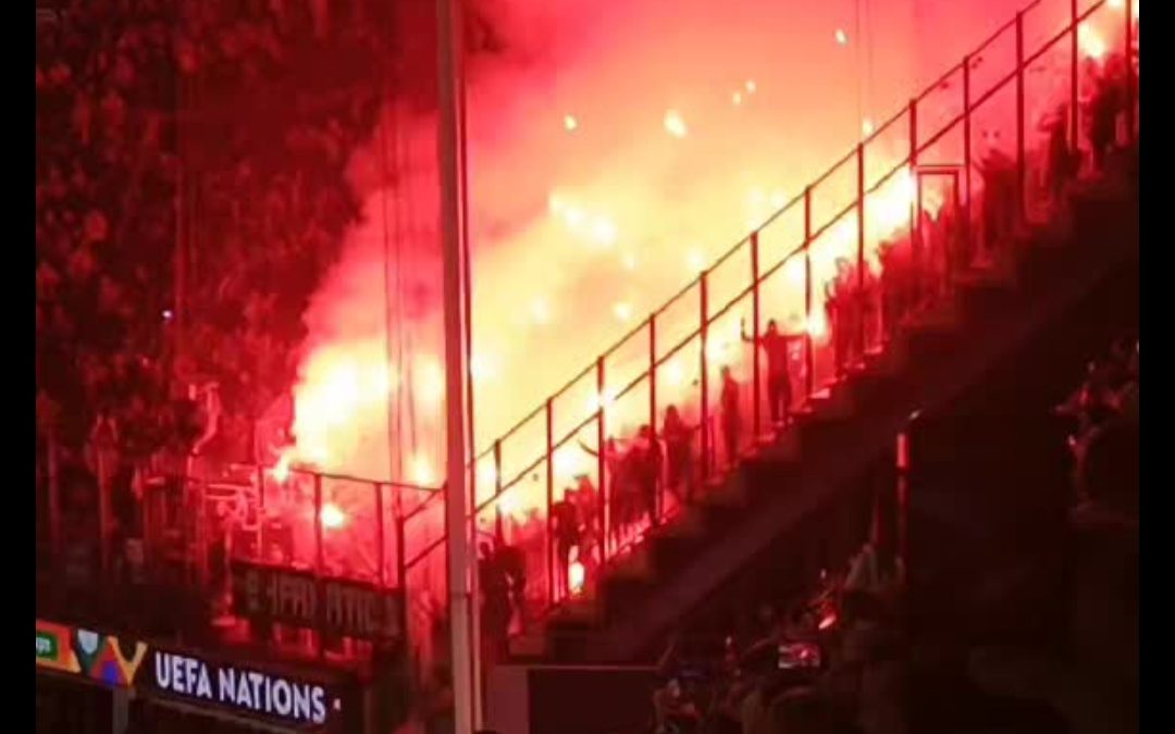 NS BiH može očekivati kaznu: BH Fanaticosi su imali svoj show na Philips stadionu (VIDEO)