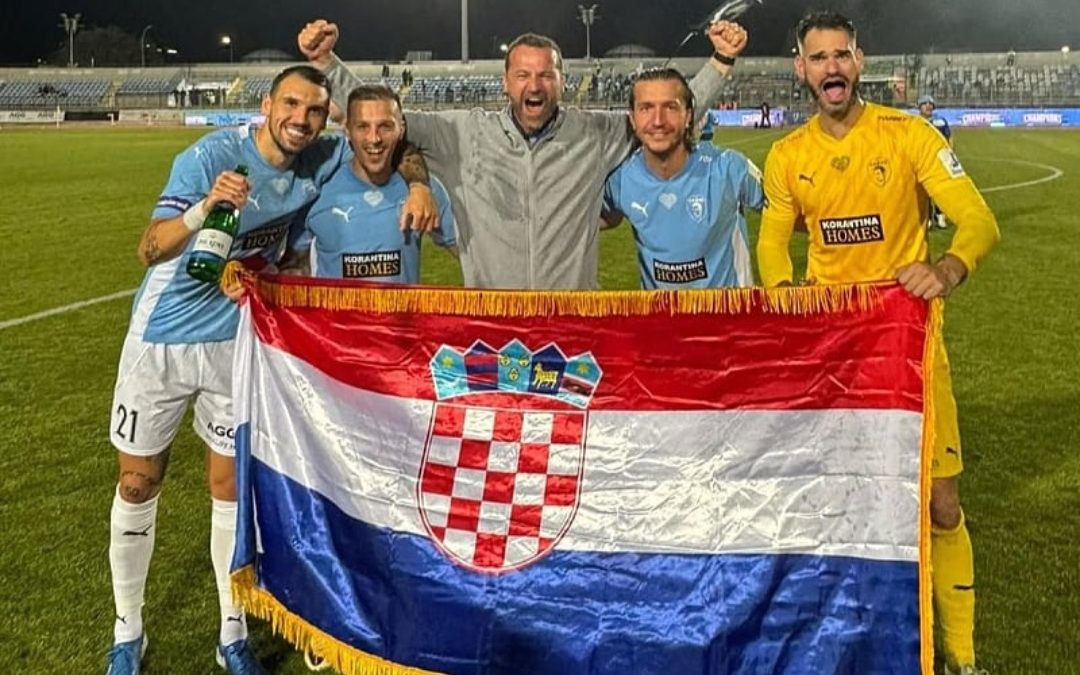 Reprezentativac BiH titulu prvaka države proslavio sa saigračima i zastavom Hrvatske