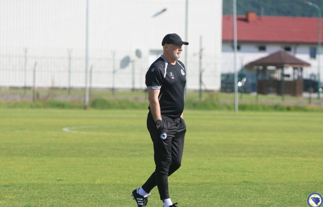 Brojne kritike na račun Barbareza: “Čovječe, ovako se uništavaju karijere, žalosno šta radite”