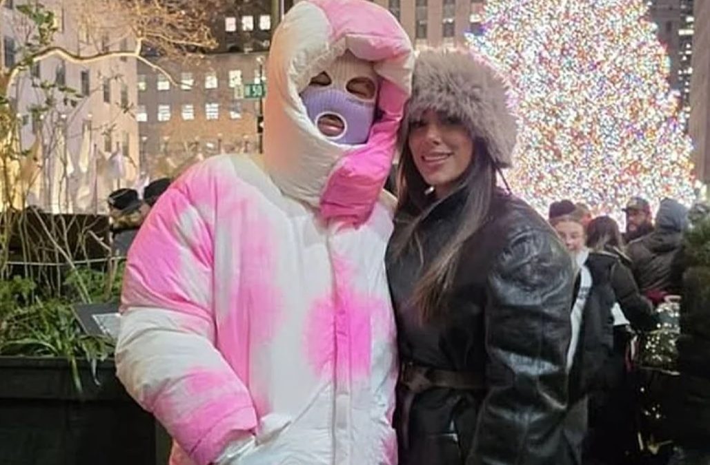 Jedan od najboljih fudbalera se u New Yorku pojavio u ružičastom kaputu vrijednom oko 5.000 eura, imao je i masku na licu